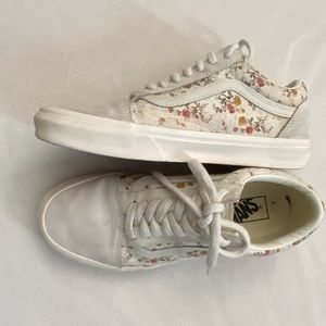 floral vans